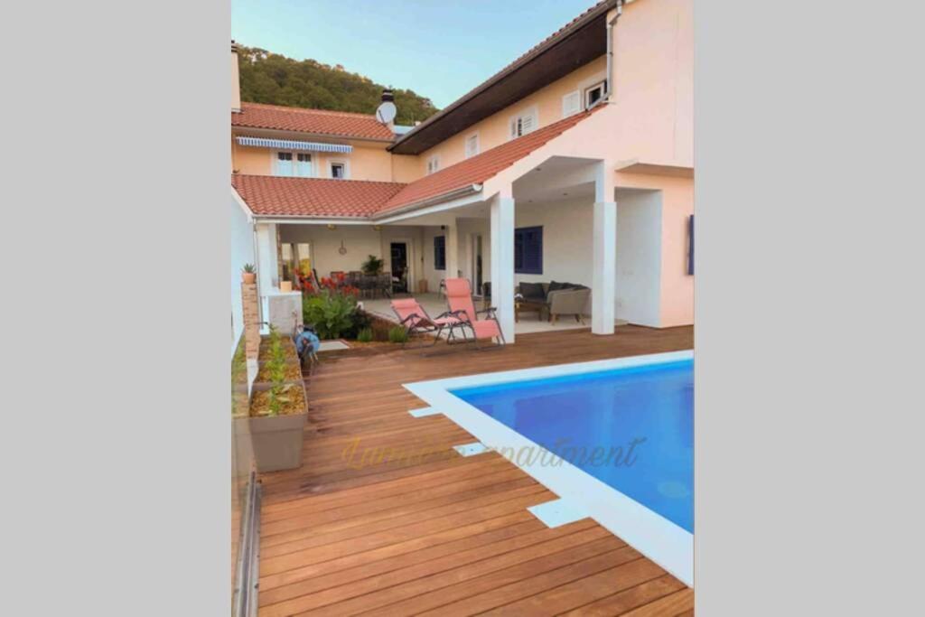 Seaview pool apartment-Lumière, Island Hvar-Gdinj Esterno foto