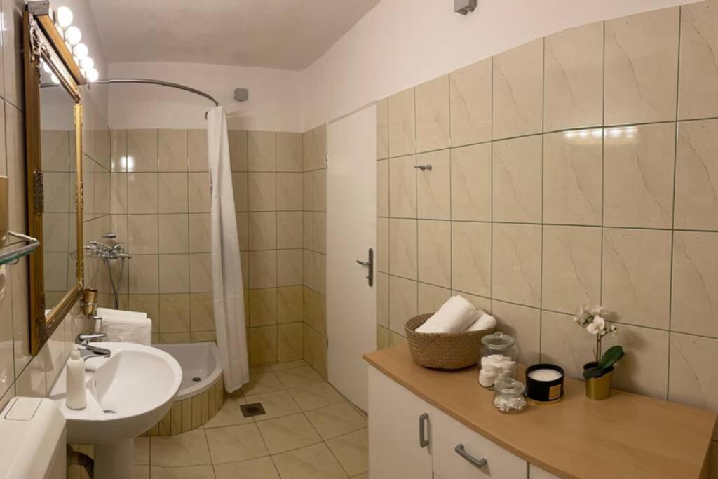 Seaview pool apartment-Lumière, Island Hvar-Gdinj Esterno foto