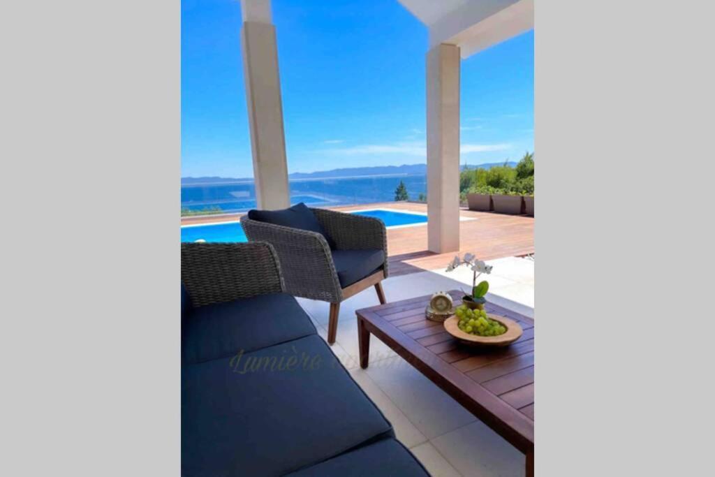 Seaview pool apartment-Lumière, Island Hvar-Gdinj Esterno foto