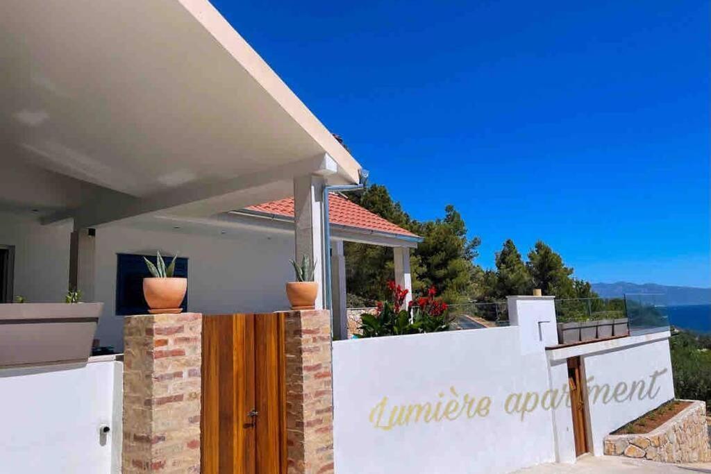 Seaview pool apartment-Lumière, Island Hvar-Gdinj Esterno foto