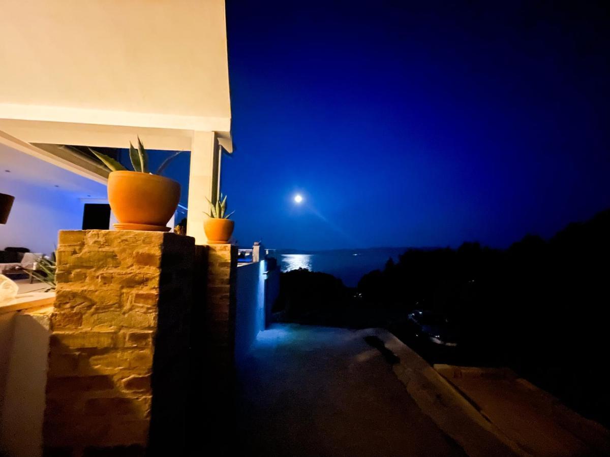 Seaview pool apartment-Lumière, Island Hvar-Gdinj Esterno foto