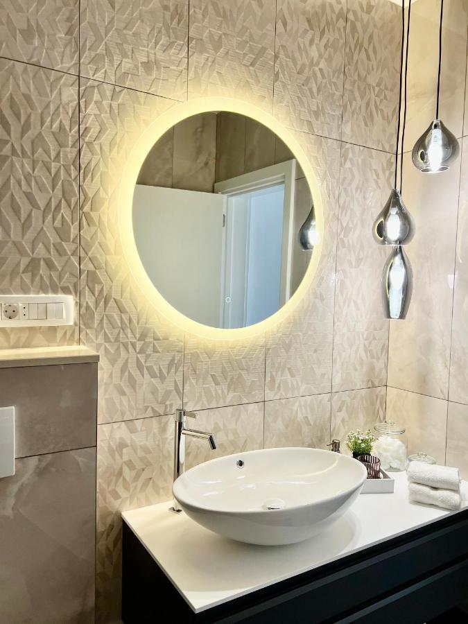 Seaview pool apartment-Lumière, Island Hvar-Gdinj Esterno foto